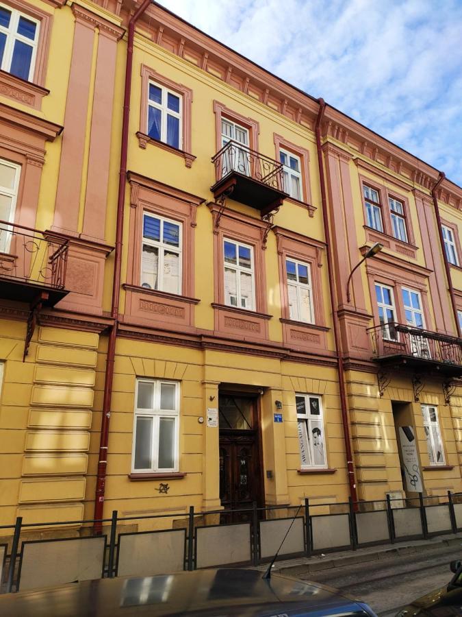 City-Center Apartment Przemyśl Exteriör bild
